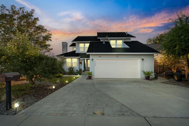 1090 Los Altos Drive, Hollister CA: https://media.crmls.org/mediaz/5ddecda9-c7ad-4308-a0a3-e67507c04df6.jpg