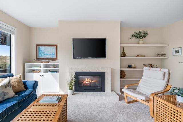 101 Shell Drive, Watsonville CA: https://media.crmls.org/mediaz/5ddf7629-f638-46f0-8a31-1768904acb07.jpg