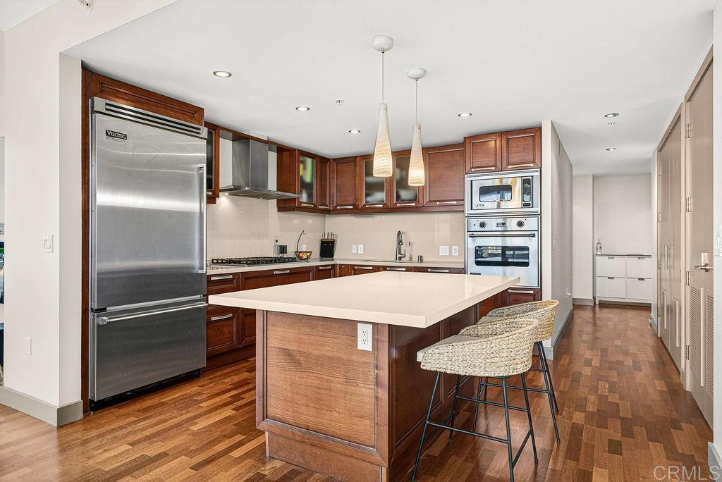 1325 Pacific Highway - photo 14
