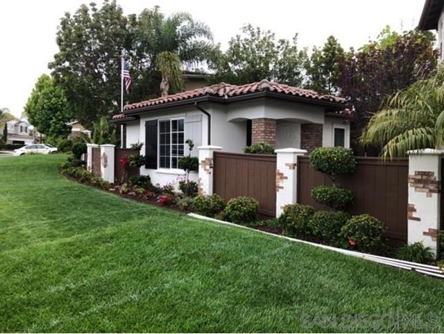 3424 CAMINO ALEGRE, Carlsbad CA: https://media.crmls.org/mediaz/5de26101-d862-49a9-9981-1a5c36baf87d.jpg
