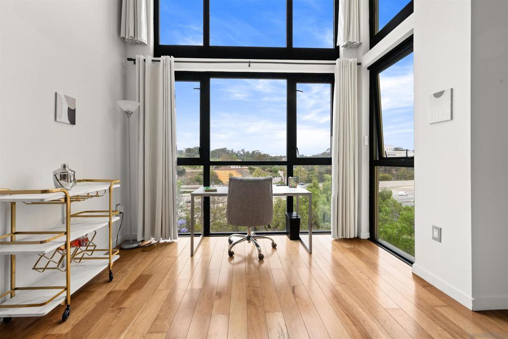 889 Date Street - photo 3