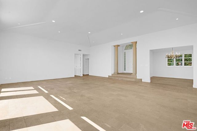 16910 West Sunset Boulevard photo 12