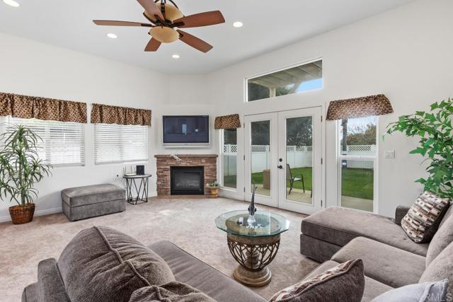 Detail Gallery Image 22 of 46 For 2725 Morning Glory Ln, Carlsbad,  CA 92008 - 3 Beds | 2 Baths