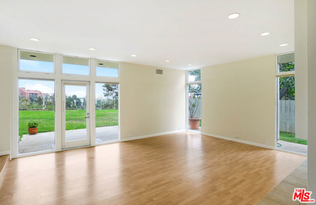 Drew Fenton | 902 EL MEDIO Avenue Pacific Palisades CA | MLS: 7315125