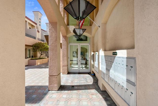 1951 Ofarrell Street, San Mateo CA: https://media.crmls.org/mediaz/5de49c91-0ed3-4afe-874d-a0971b2dfe42.jpg