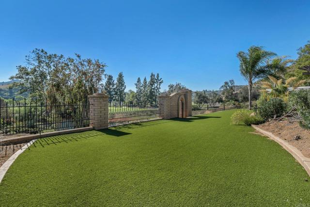 Detail Gallery Image 43 of 50 For 3369 Dehesa Rd, El Cajon,  CA 92019 - 4 Beds | 3/1 Baths