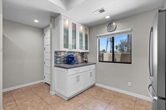 67527 N Portales Drive, Cathedral City CA: https://media.crmls.org/mediaz/5de63313-8349-4f58-8275-7f0bf3bf5fd3.jpg