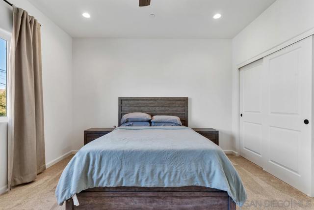 130 Scenic Dr, El Cajon CA: https://media.crmls.org/mediaz/5de65fa4-82ea-472a-8048-5493c88997e2.jpg