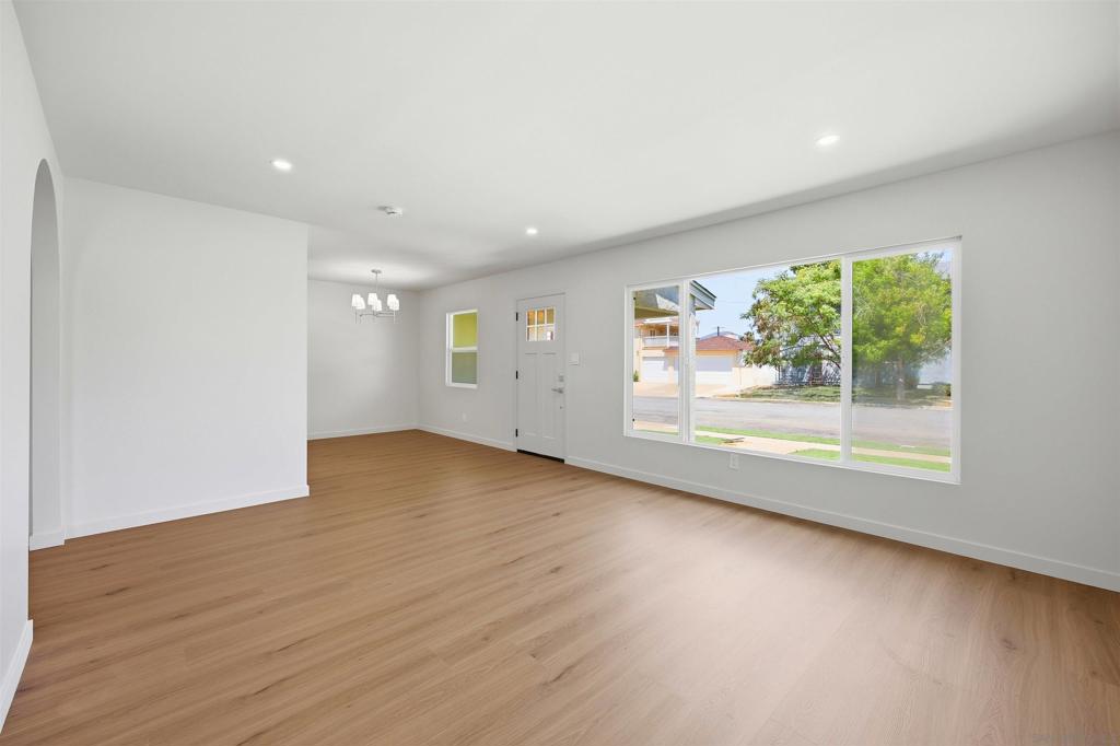 6476 Winona Ave - photo 17