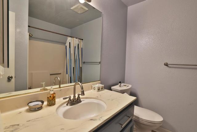16933 Sorrel Way, Morgan Hill CA: https://media.crmls.org/mediaz/5de8d6a5-4718-448e-a188-abd835a1ca08.jpg