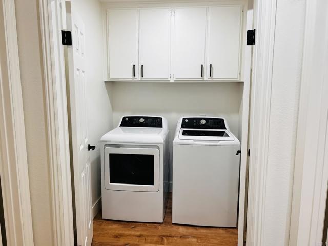 4587 Cove Drive, Carlsbad CA: https://media.crmls.org/mediaz/5dea45d2-68f8-41d9-ad5a-c1faebcdb6c2.jpg