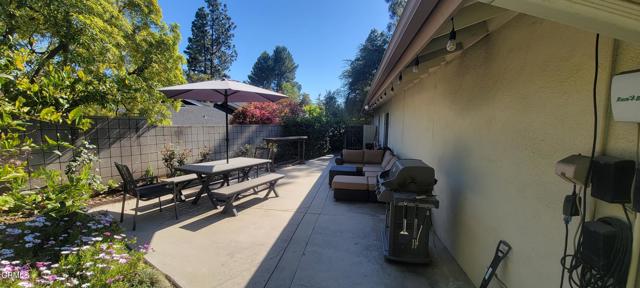 5222 Haskell Street, La Canada Flintridge CA: https://media.crmls.org/mediaz/5dec7a2b-36e7-4344-bd13-f879d4b5bd7b.jpg