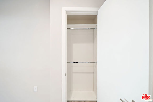 1226 S Bedford Street, Los Angeles CA: https://media.crmls.org/mediaz/5def0f3b-f5bf-4c6e-b3d9-083cc407461e.jpg