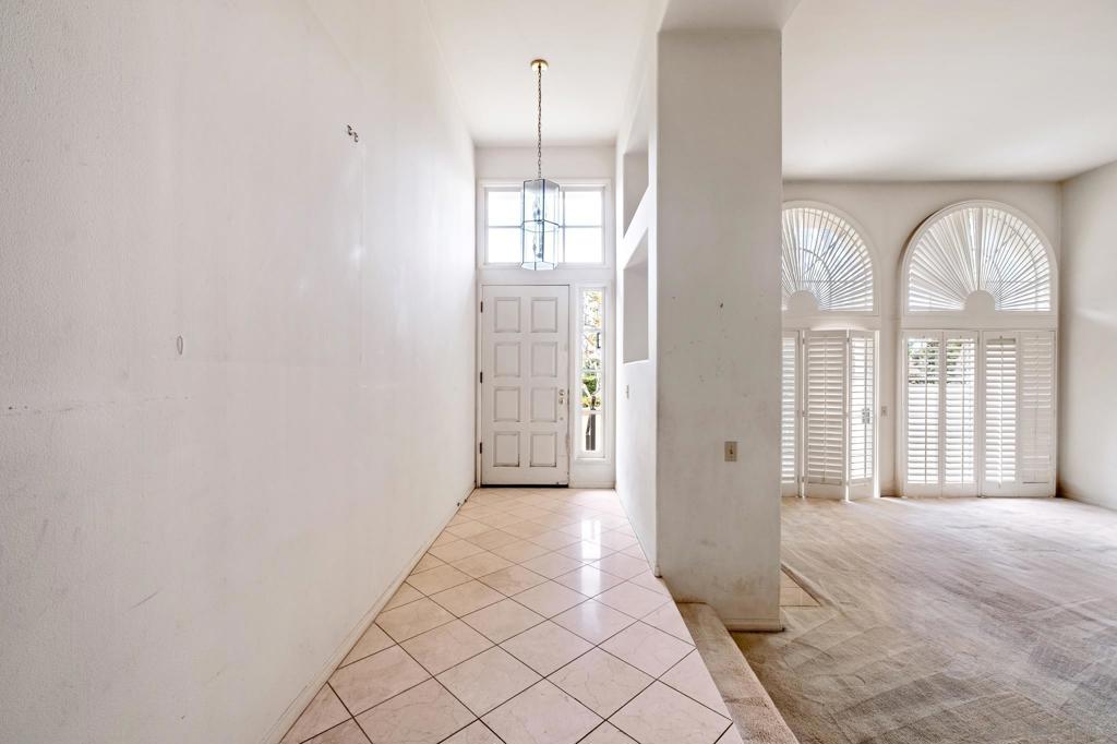 MLS #250044118SD image #8