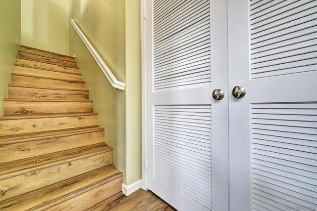 7855 Via Belfiore, San Diego CA: https://media.crmls.org/mediaz/5df17d67-abd3-4fa3-9643-fc672bd38203.jpg