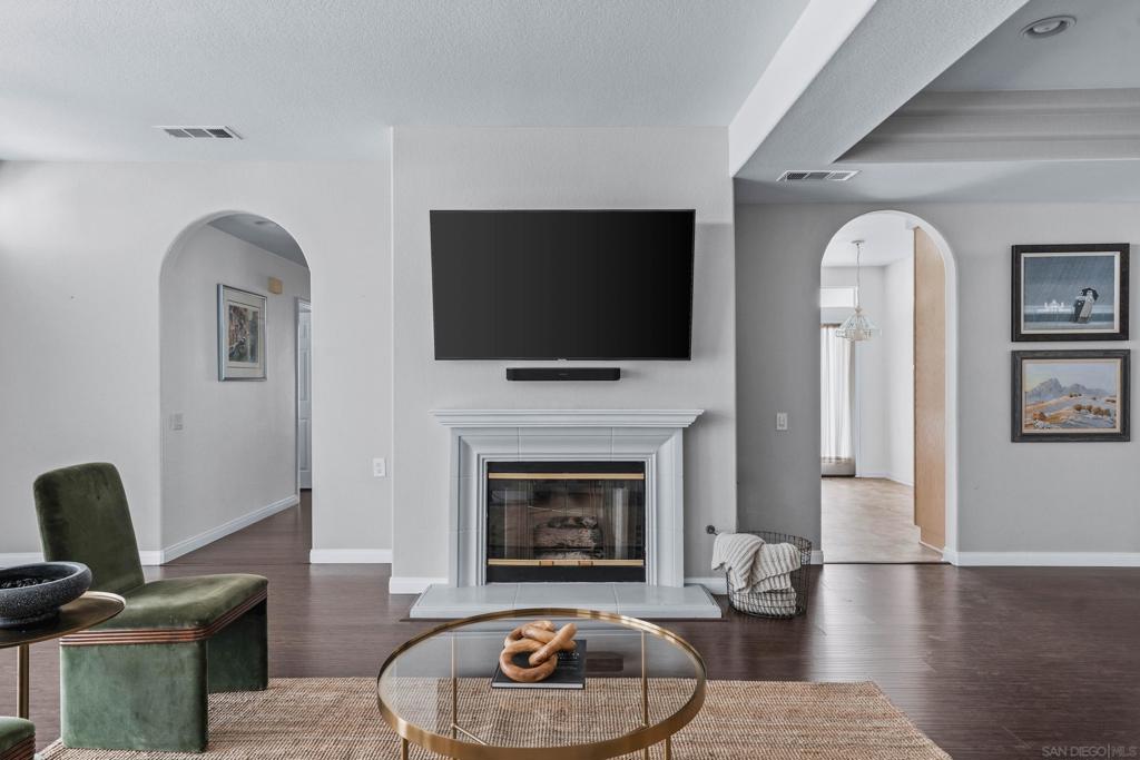 MLS #250033597SD image #3