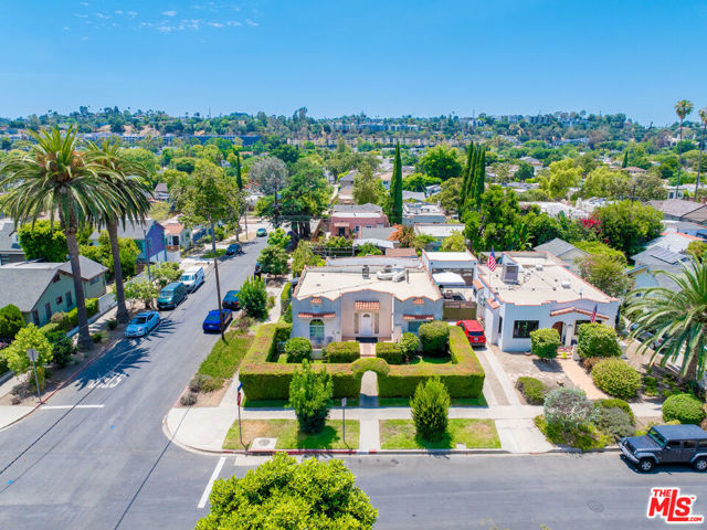 3300 Garden Avenue, Los Angeles CA: https://media.crmls.org/mediaz/5df284e1-a34d-4e52-bbff-ed68daedd169.jpg