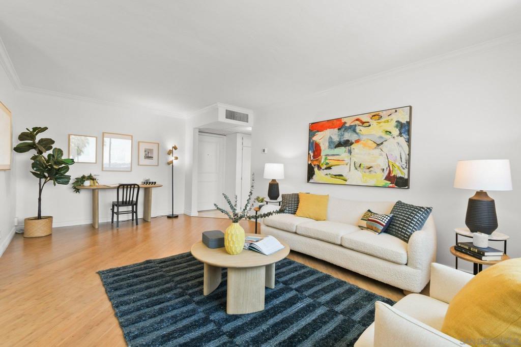 1907 Robinson Ave - photo 4