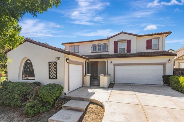 202 W Fauna Avenue, Mountain House CA: https://media.crmls.org/mediaz/5df37374-7633-48d5-a2cb-20934b6fa42a.jpg