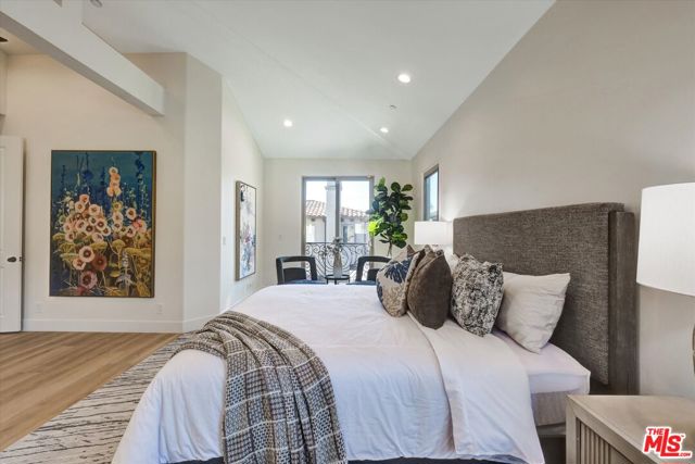 2517 Huntington Lane, Redondo Beach, California 90278, 4 Bedrooms Bedrooms, ,3 BathroomsBathrooms,Residential,For Sale,Huntington,25607911 2517 Huntington Lane, Redondo Beach, California 90278, 4 Bedrooms Bedrooms, ,3 BathroomsBathrooms,Residential,For Sale,Huntington,25607911