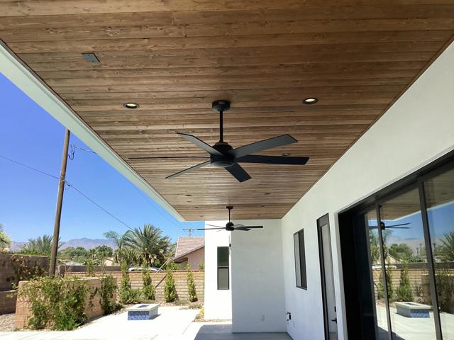 79777 Kingston Drive, Bermuda Dunes CA: https://media.crmls.org/mediaz/5df3a7a5-bd47-4d76-8439-0350bc016294.jpg