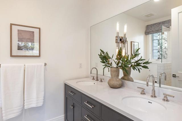 656 Benvenue Avenue, Los Altos CA: https://media.crmls.org/mediaz/5df3f76b-290f-4481-8fe3-0de5aa9ab1f7.jpg