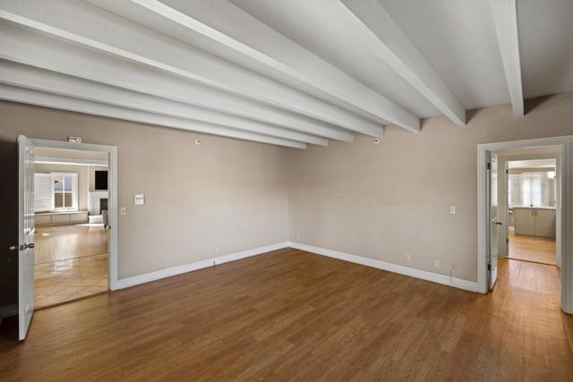 25401 Markham Lane,  CA: https://media.crmls.org/mediaz/5df41676-1c8e-4473-b3b5-d225c455e797.jpg