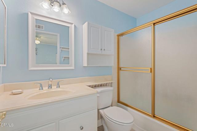 Detail Gallery Image 15 of 31 For 17207 Village 17, Camarillo,  CA 93012 - 2 Beds | 2 Baths