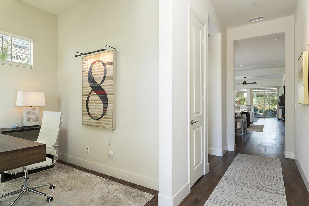 MLS #219138363PS image #3