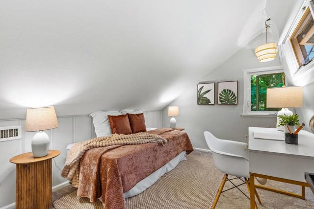 13896 Bear Creek Road, Boulder Creek CA: https://media.crmls.org/mediaz/5df4ef07-10b5-402e-acf6-ce3f8d5728ec.jpg