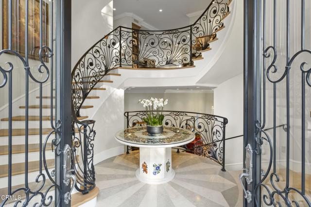 Detail Gallery Image 7 of 64 For 2112 Trentham Rd, –,  CA 91361 - 5 Beds | 4/1 Baths