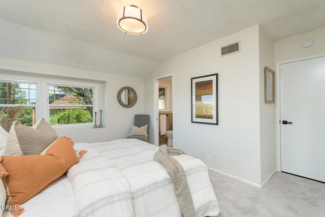 Detail Gallery Image 32 of 51 For 4920 Lowell Ave, Glendale,  CA 91214 - 4 Beds | 2 Baths