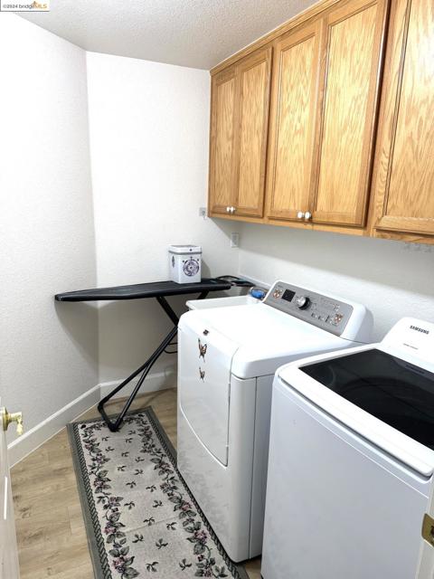 Image 27 of 52 For 6237 Ravenna Way