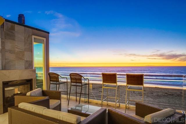 Image 3 of 50 For 3391 Ocean Front Walk  D