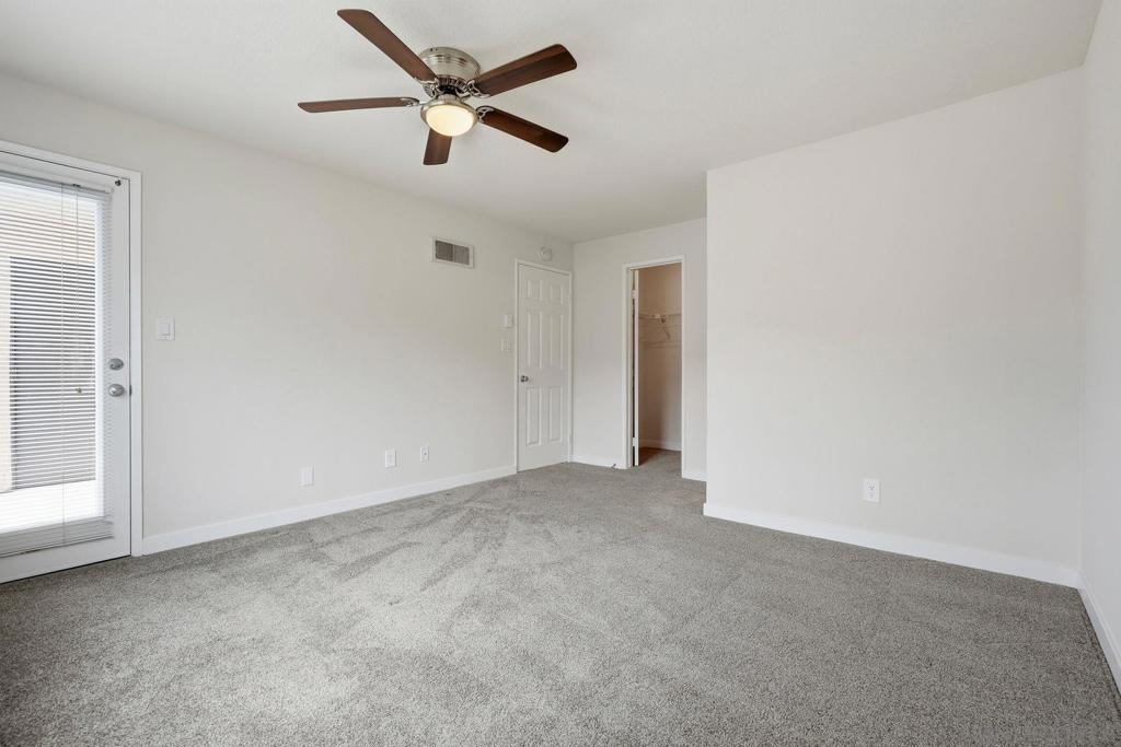 7425 Charmant - photo 17