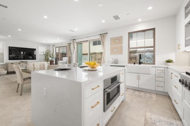 107 Starbright, Irvine CA: https://media.crmls.org/mediaz/5df80ac5-8033-43e8-b39a-3f44d15f8e12.jpg