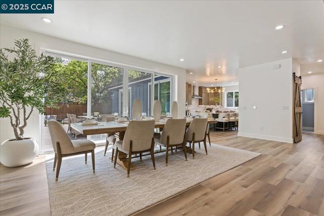 158 Pulido Rd, Danville CA: https://media.crmls.org/mediaz/5df81844-318a-4014-80e4-ec2ace373eff.jpg