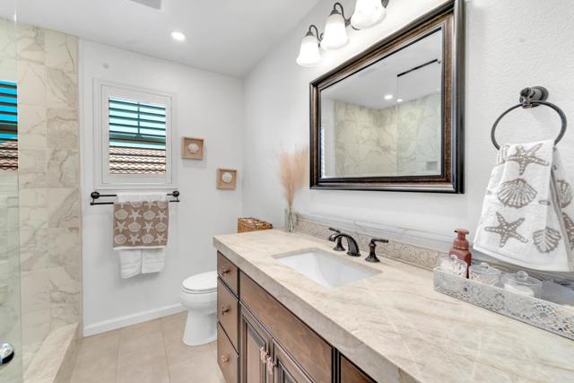2369 S Creekside Drive, Los Banos CA: https://media.crmls.org/mediaz/5df88549-578d-44a7-a9fc-46a21229b378.jpg