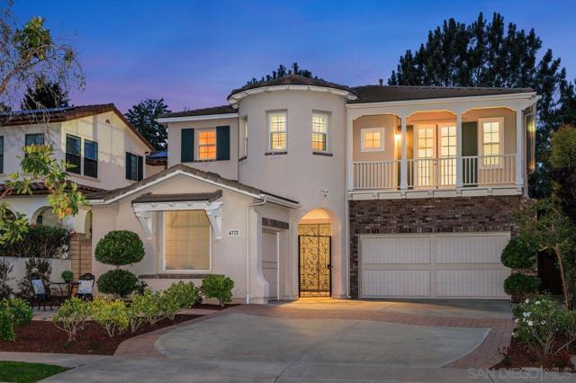 4772 Sunset Heights Ct, San Diego CA: https://media.crmls.org/mediaz/5df89930-3ef2-4639-a6d6-e062a33e888d.jpg