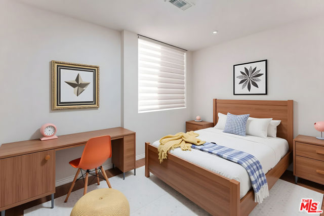 235 S Tower Drive, Beverly Hills CA: https://media.crmls.org/mediaz/5df9d415-06ee-48b3-9906-2fb6416d0cbd.jpg