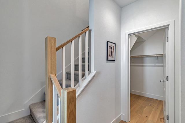1131 Esther Court, Palo Alto CA: https://media.crmls.org/mediaz/5dfab706-67b3-4317-94bd-79f2a72e8598.jpg