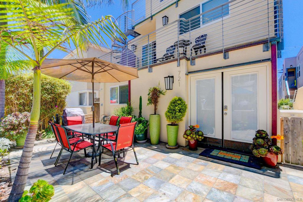 Multifamily at 723 Ensenada Ct.