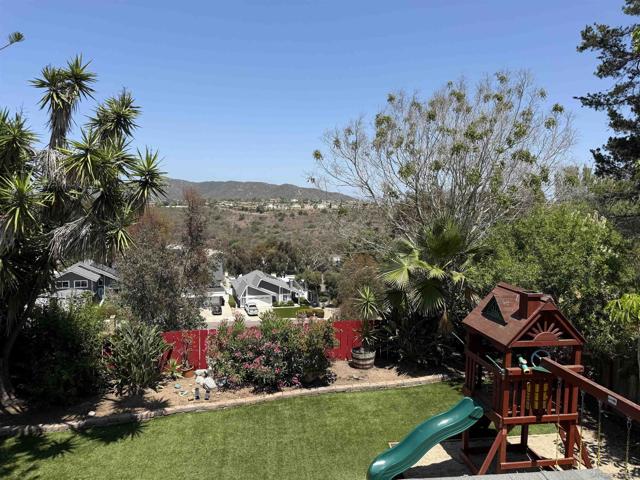 12661 Cijon st, San Diego CA: https://media.crmls.org/mediaz/5dfd7db1-01a8-4739-8d7f-e975ca3cc929.jpg