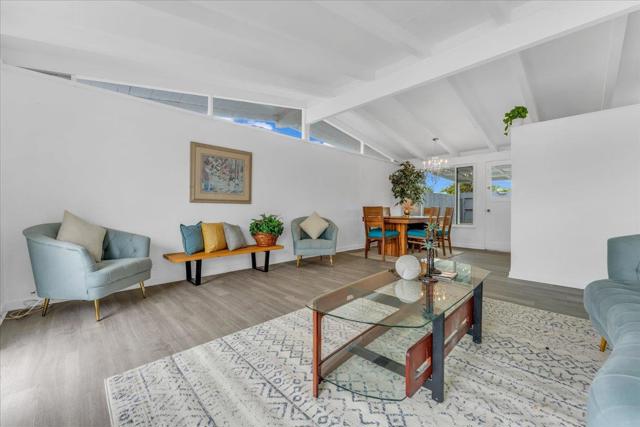 27837 Ormond Avenue, Hayward CA: https://media.crmls.org/mediaz/5dfdb877-1b83-43c8-ba5e-44d81e9f0600.jpg