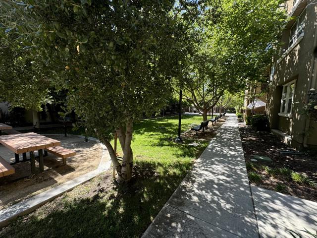 660 Cedarville Lane, San Jose CA: https://media.crmls.org/mediaz/5dfe1a5d-b1c4-4769-98f7-acd3f8e320fc.jpg