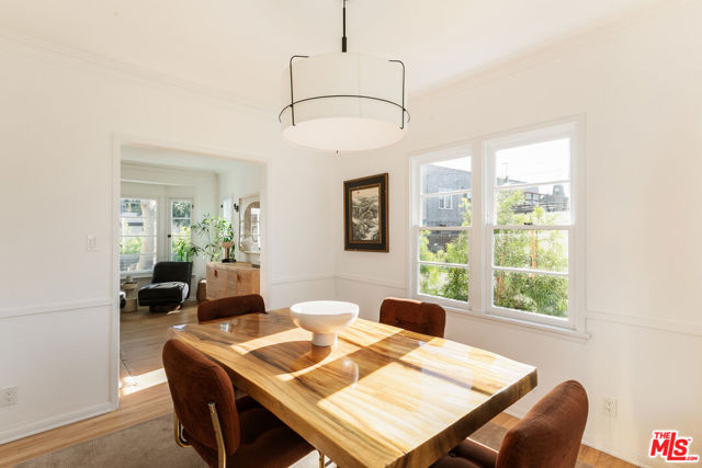 519 Rose Avenue photo 8