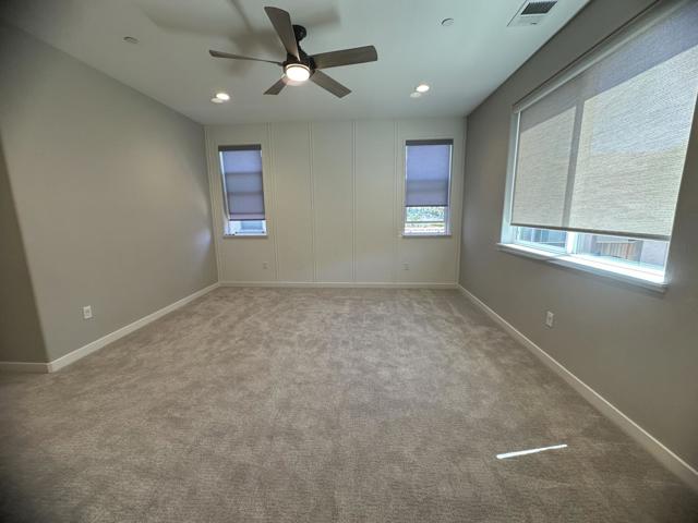 515 Shearwater Street, Hollister CA: https://media.crmls.org/mediaz/5dfeb1e7-78ac-4f3a-a316-f7a4ae66502e.jpg