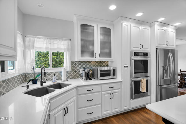 171 N Sunset Place, Monrovia CA: https://media.crmls.org/mediaz/5dff2f3a-4ed4-4151-ac45-accc09721c9f.jpg