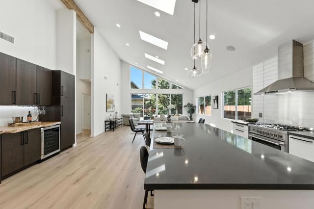 2130 Belmont Avenue, San Carlos CA: https://media.crmls.org/mediaz/5dff3e87-4e46-4e8d-8251-d30b73888d4e.jpg