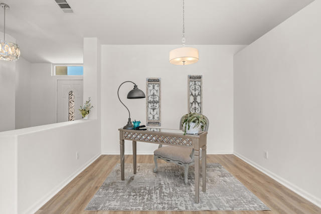 Image 8 of 13 For 81161 Las Colinas Avenue